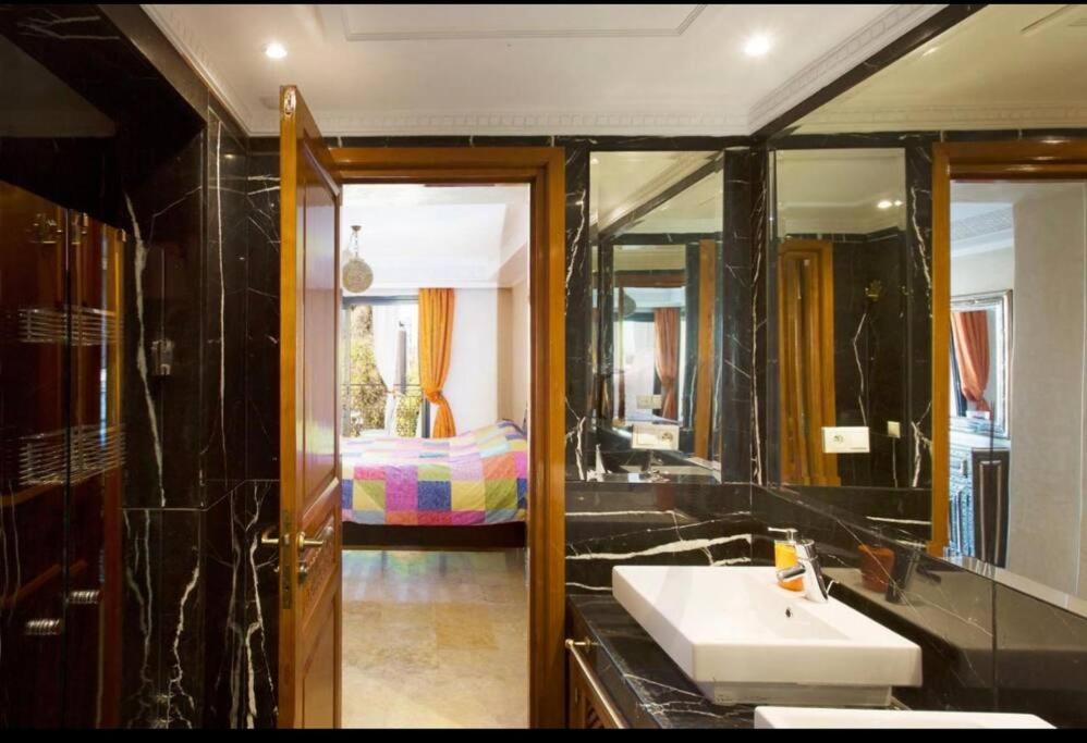 The Jade Apartment Marrakesh Buitenkant foto